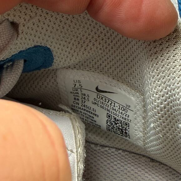 Nike Air Force 1 '07 Mid Sneaker Shoes Military Blue White Women's Size 7.5 - Picture 8 of 9